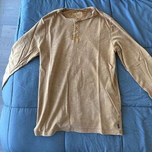 Lucky Brand tshirt